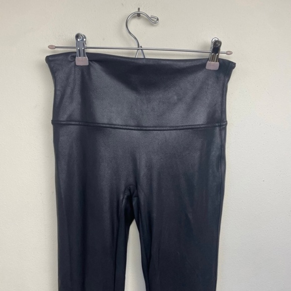 SPANXshape Faux Leather Leggings‎ - Picture 6 of 11